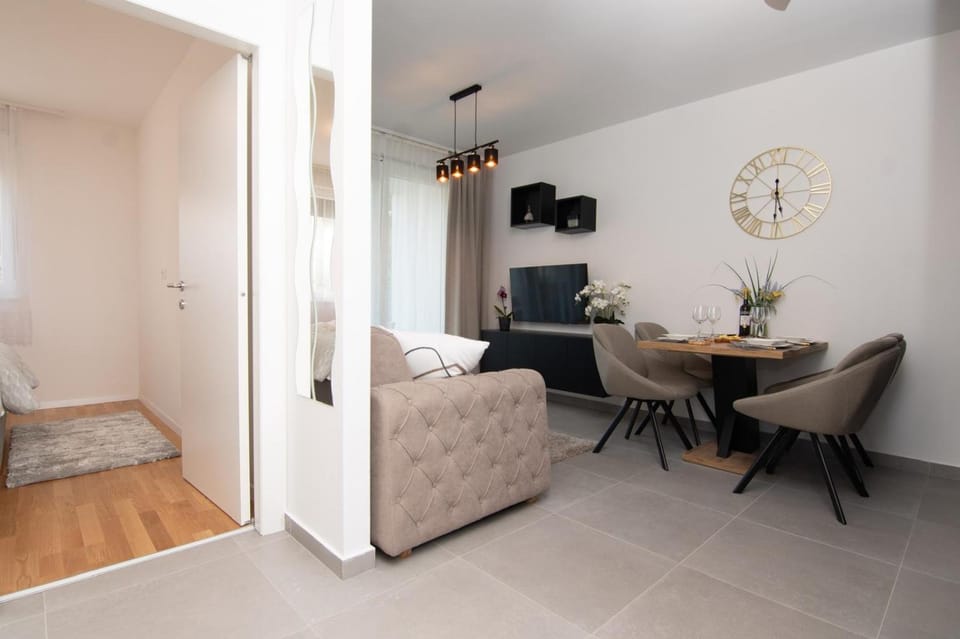Studio Apartman Apollonia Apartment in Split-Dalmatia County