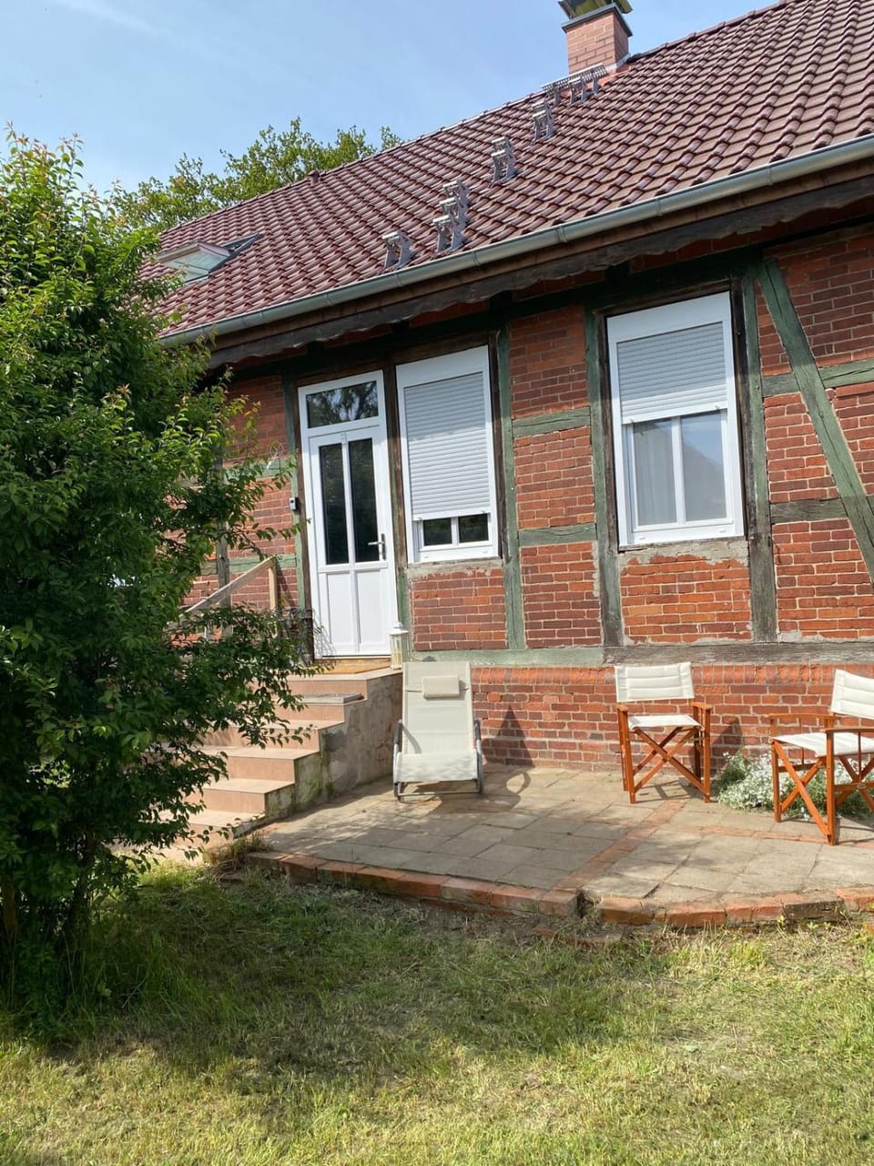 Property building, Facade/entrance, Balcony/Terrace