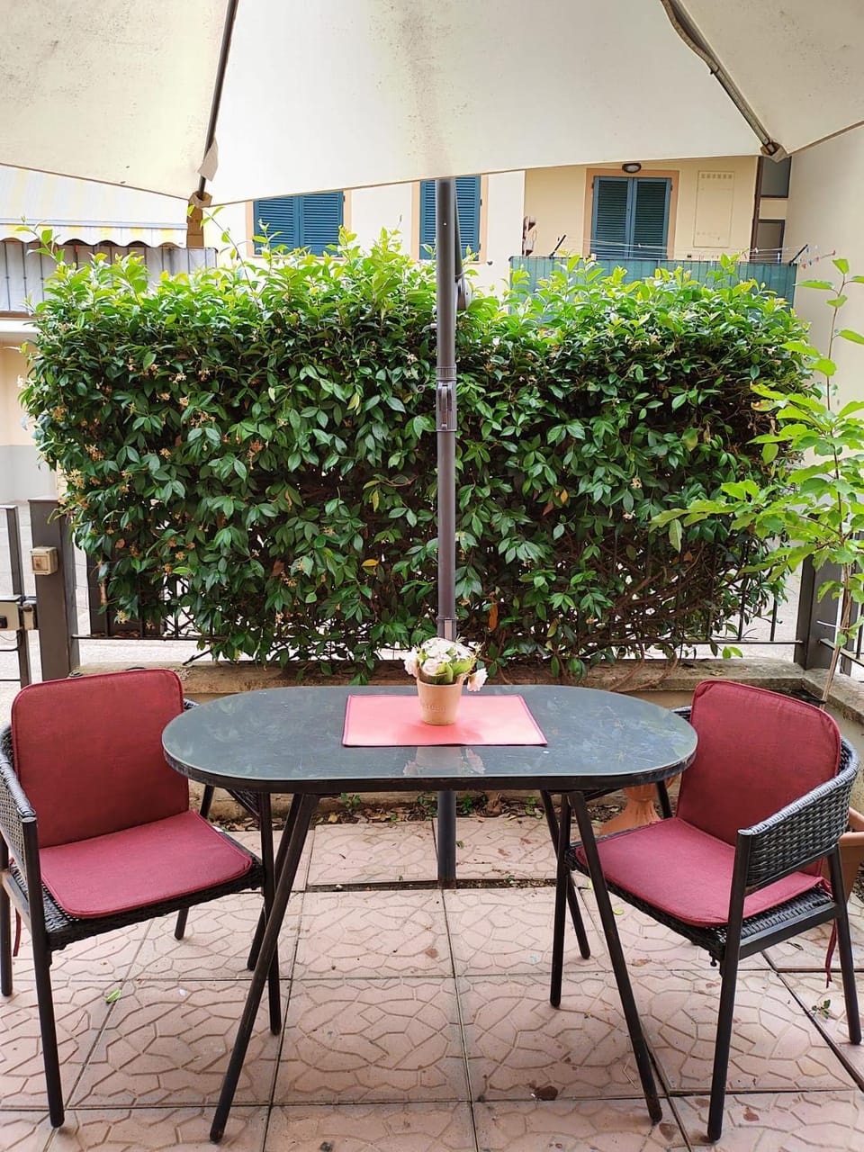 Property building, Garden, Balcony/Terrace, Garden view