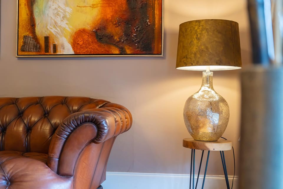 Living room, Decorative detail, Seating area