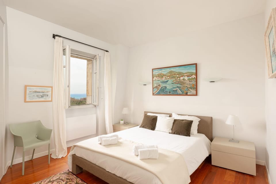 MOANA KEYWEEK Sea view apartment Biarritz downtown Apartment in Biarritz