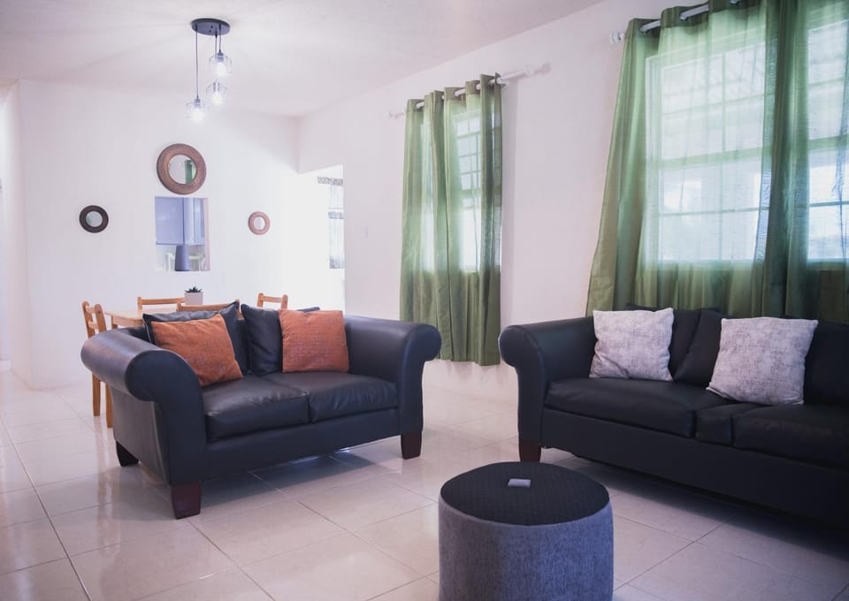 Bed, Living room, Seating area