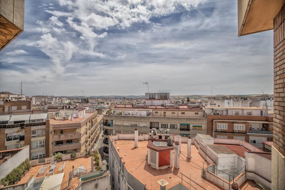 Day, View (from property/room), City view