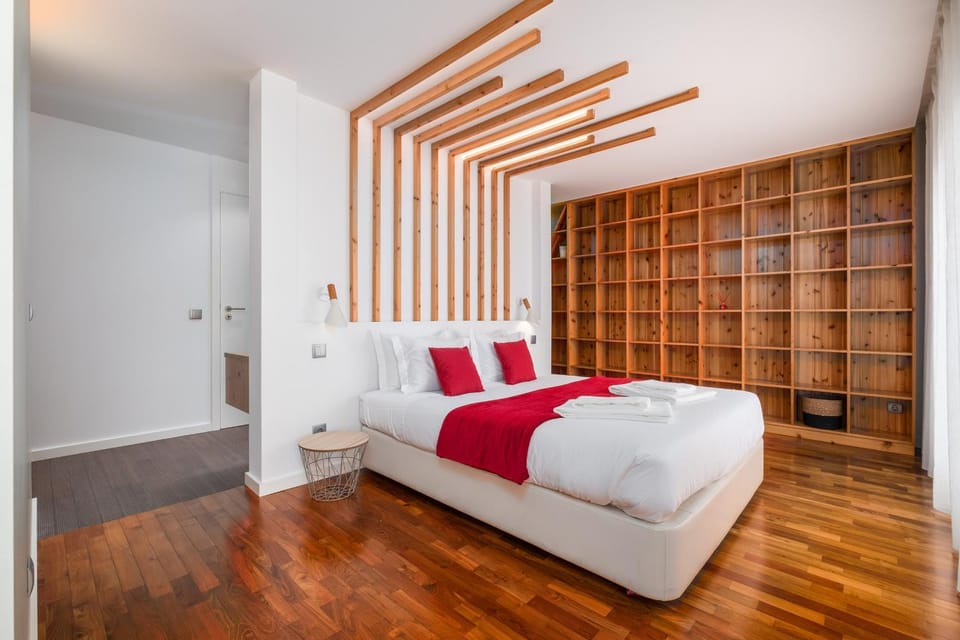 Toilet, Bed, Bathroom, View (from property/room), Balcony/Terrace, Bedroom, towels