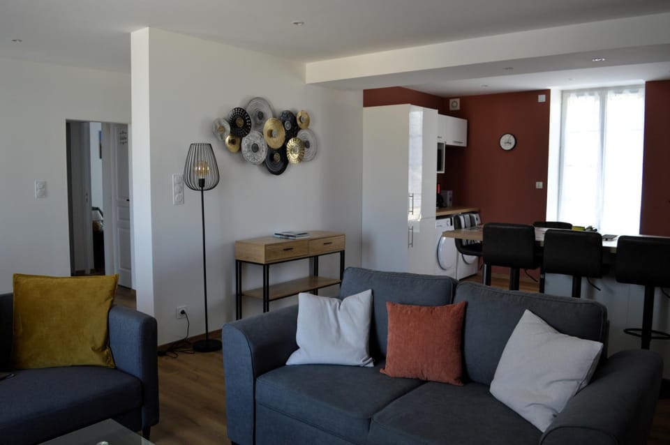 Living room, Seating area