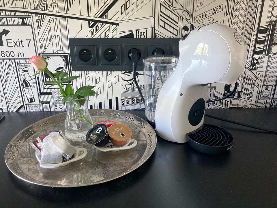 Coffee/tea facilities