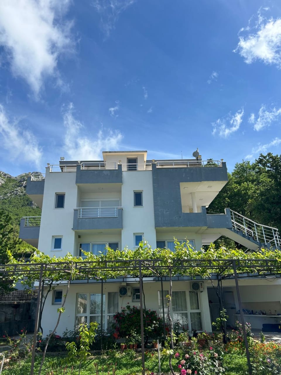 Apartmani Planinska Idila Apartment in Montenegro