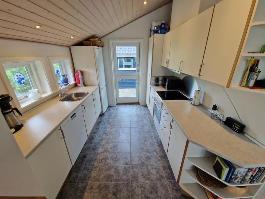 Holiday house by a fantastic beach and free WiFi House in Zealand