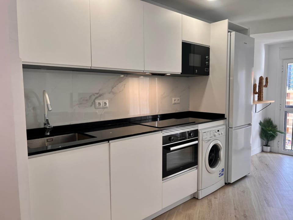 dishwasher, oven, stove, washing machine