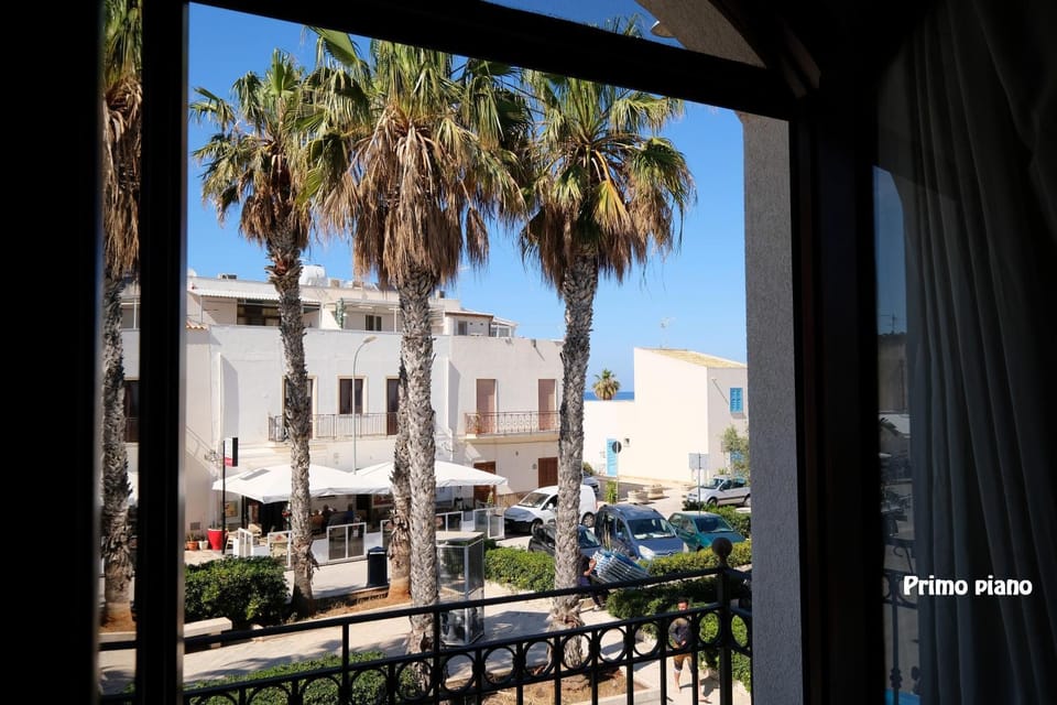 Neighbourhood, City view, Street view