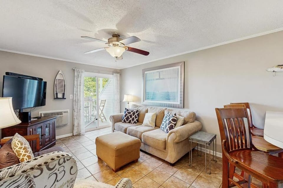 Coastal Tranquility Apartment in North Myrtle Beach