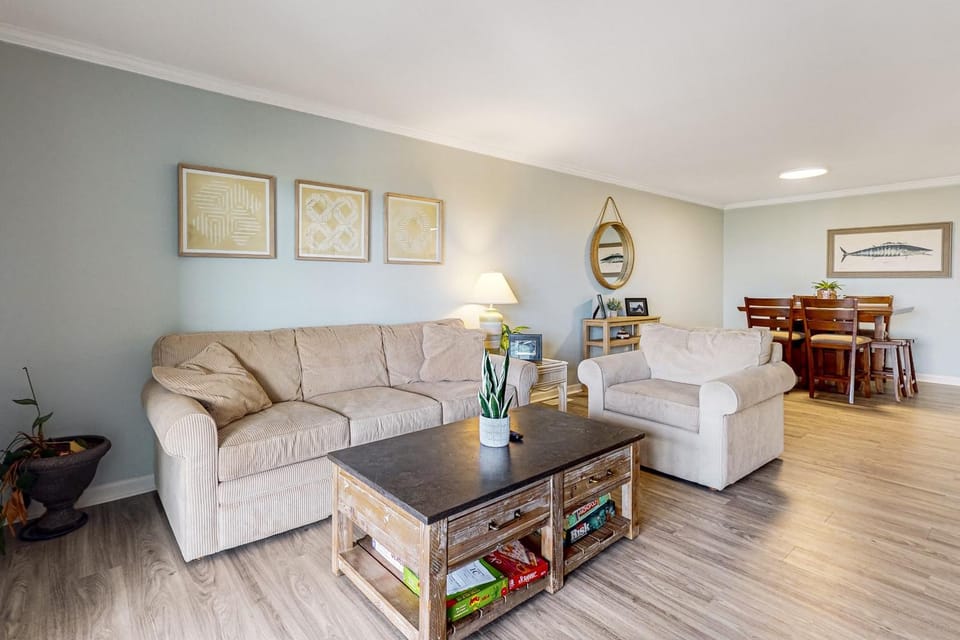 CB82 Turquoise Oasis House in Carolina Beach