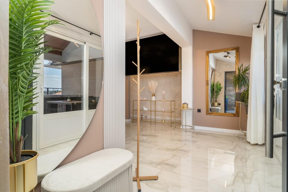 TV and multimedia, Living room