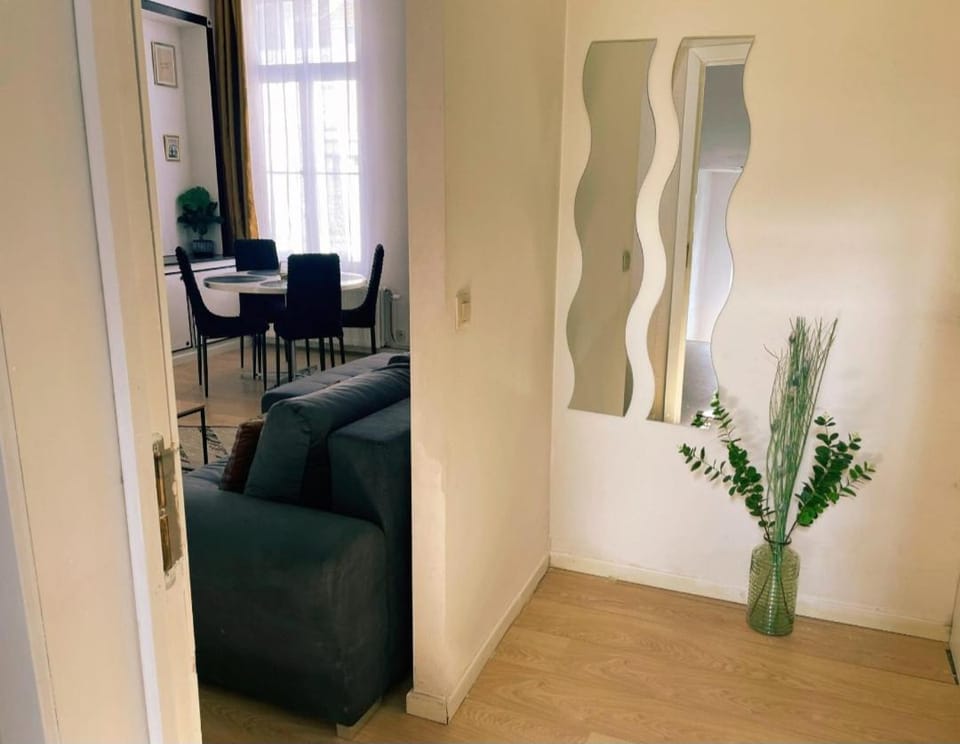 Au coeur du théâtre Apartment in Wallonia, Belgium