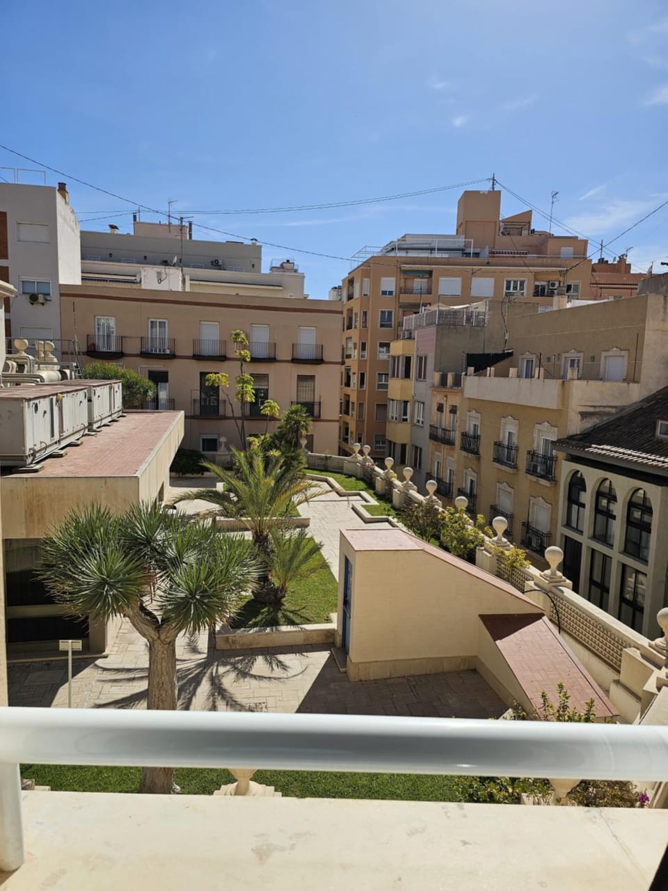 Apartamentos Turísticos KENZAMIN Apartment in Alicante