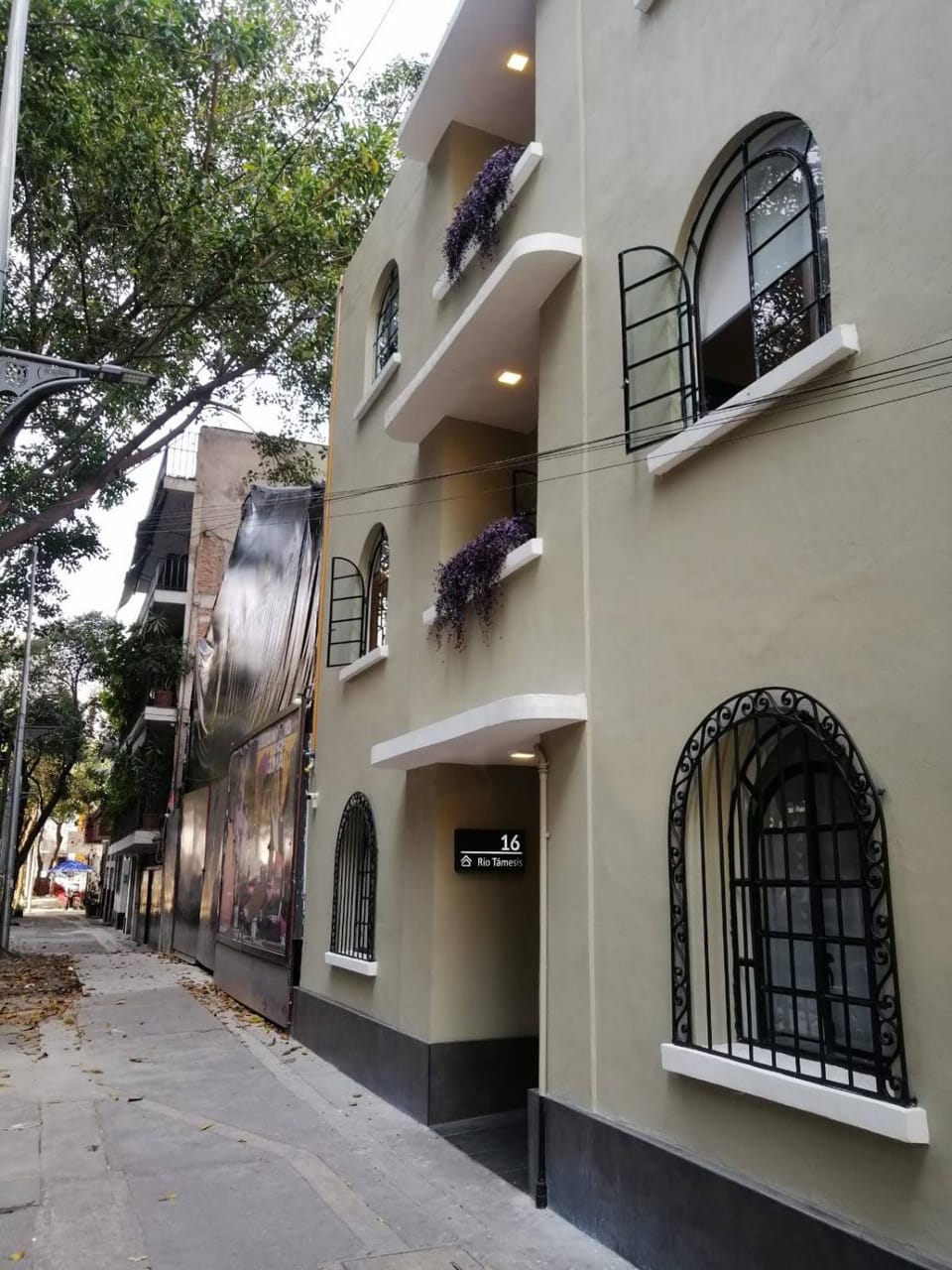 Property building, Neighbourhood, Street view