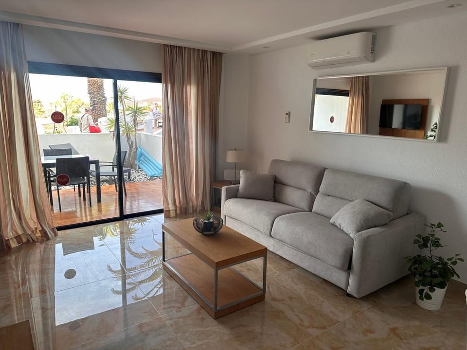 George Villa Tenerife Apartment in Abona