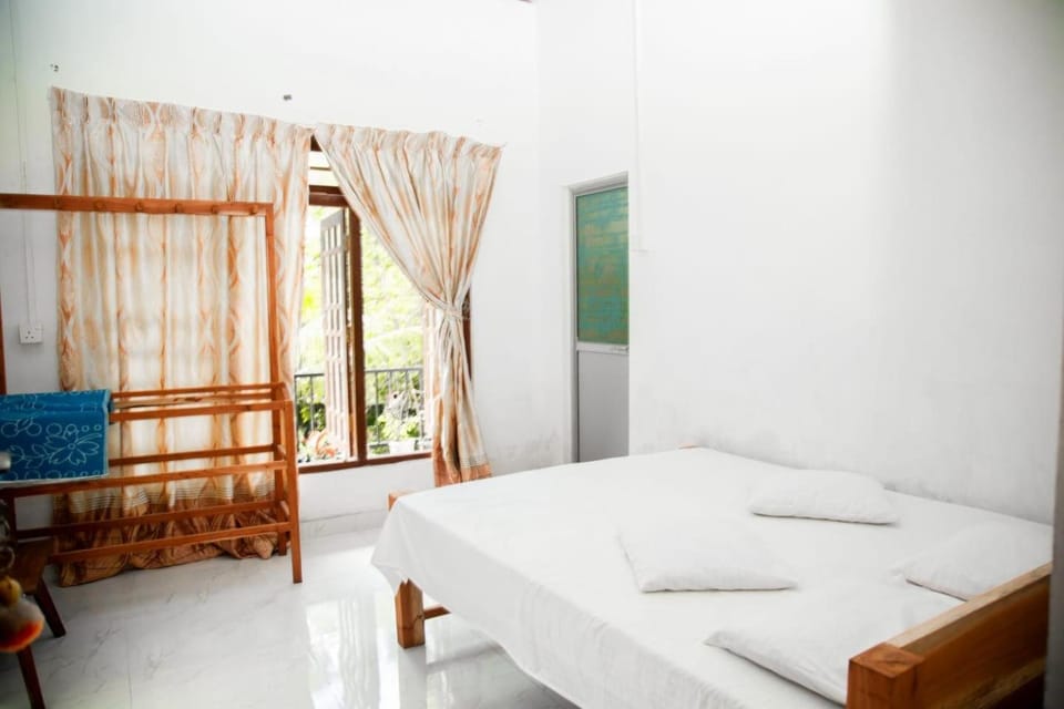 Living room, Photo of the whole room, Bedroom