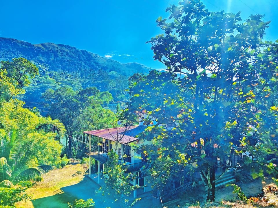Nearby landmark, Natural landscape, Garden, Garden view, Lake view, Mountain view
