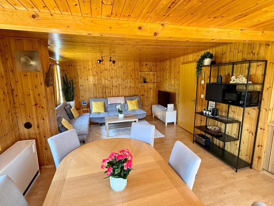 Chalet Siesta OG Apartment in Canton of Valais