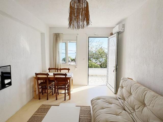 Sand&Sea Apartment in Sporades, Greece