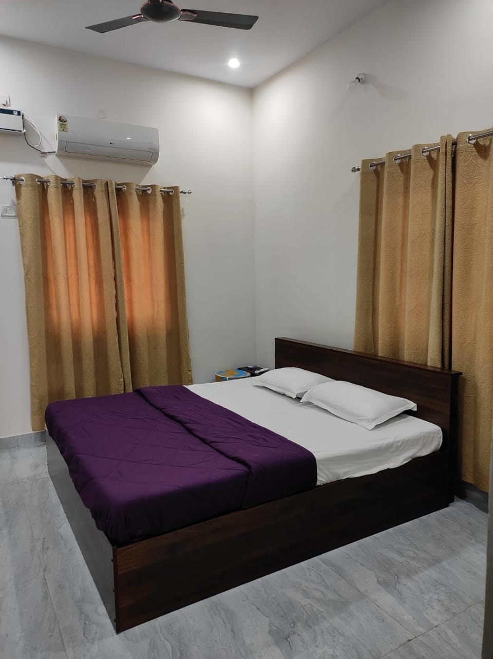 Jiyaa Home stay Chennai Airport Apartment in Chennai