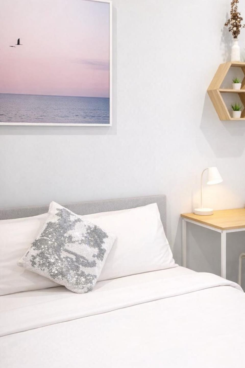 Serene Double Studio - Mins to Station & UNSW Bed and Breakfast in Sydney