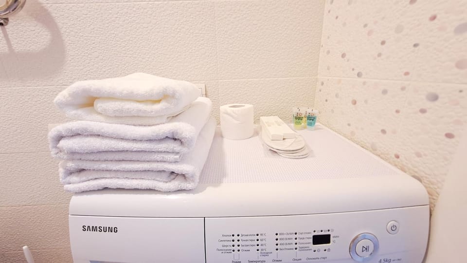 towels, washing machine