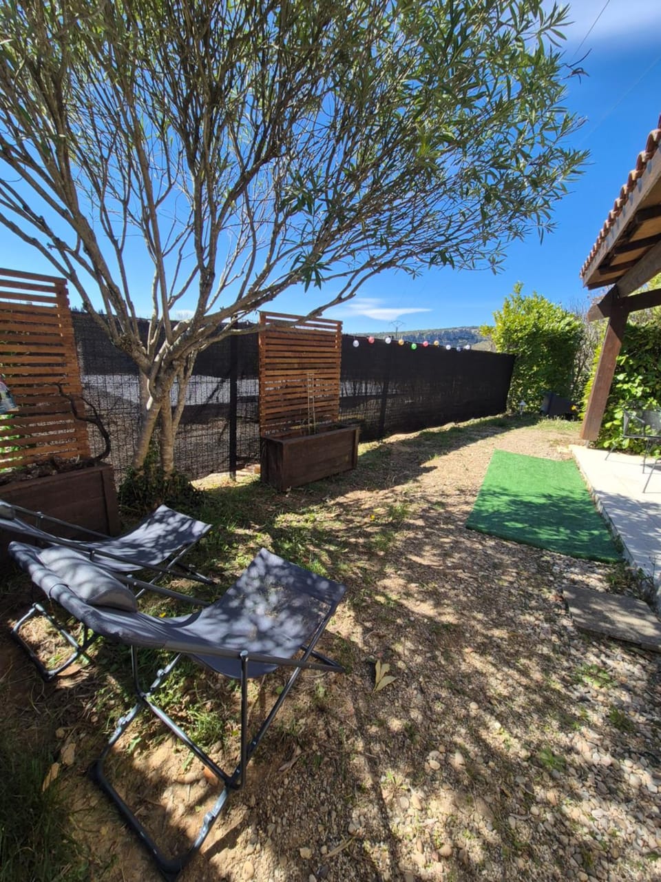 Petite Maison terrasse privée St Martin d'Ardèche House in Saint-Martin-d'Ardèche