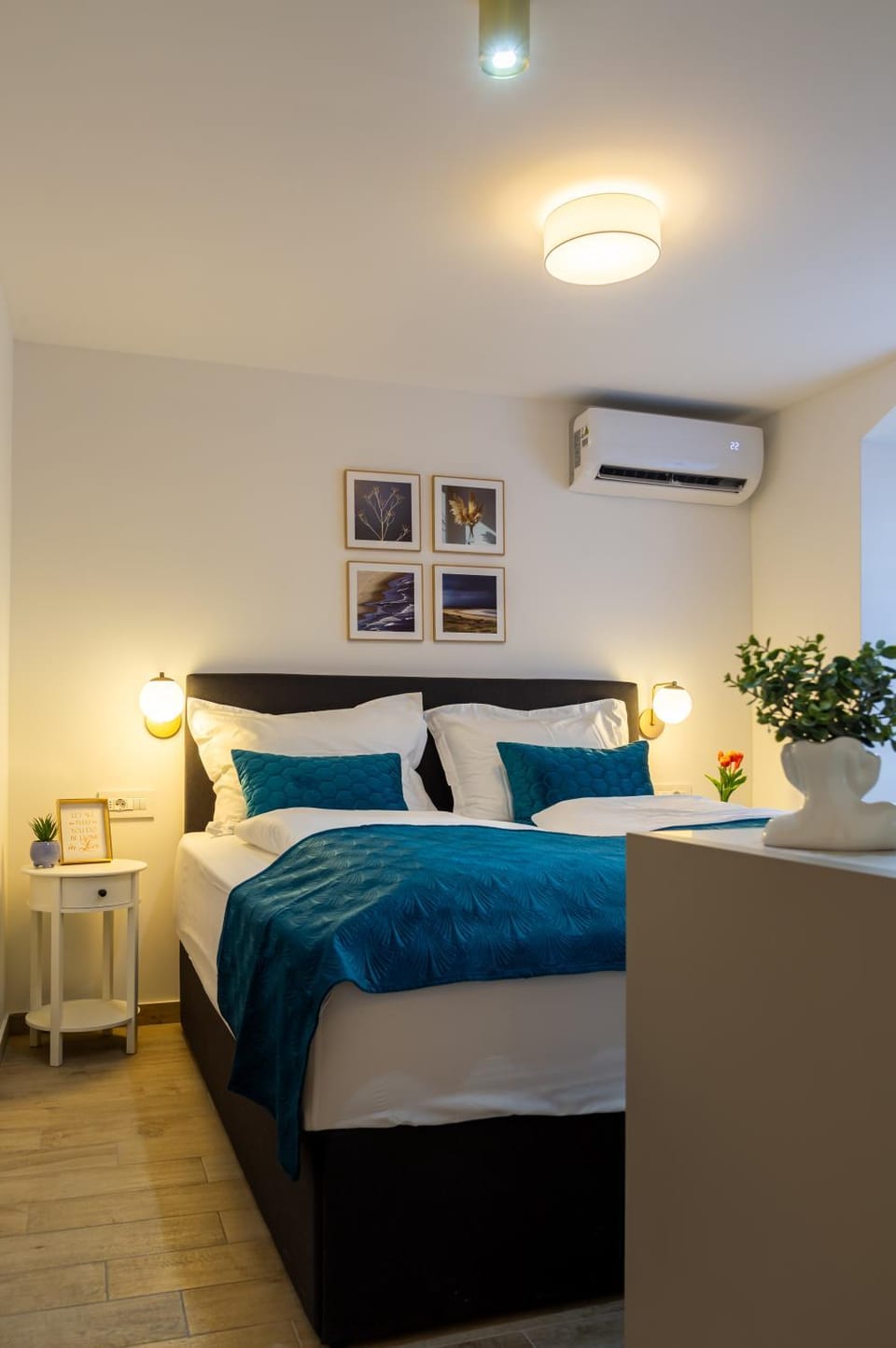 Bed, air conditioner