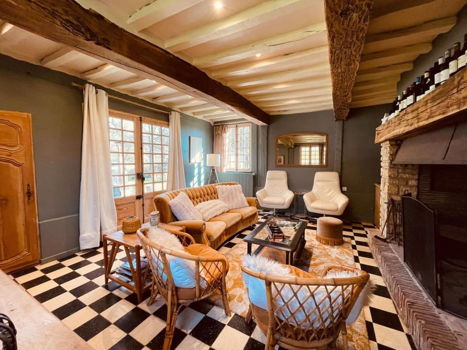 "Au bruit de l'Yères" Maison de charme - Bain nordique - Rivière - Chevaux House in Normandy