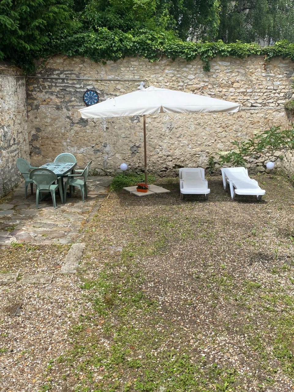 27mn paris gare de lyon, appartement F3F4 avec jardin , 2mn a pied RER Apartment in Île-de-France