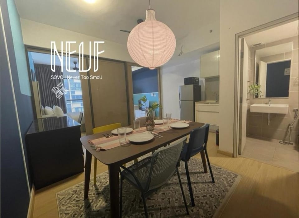 Dsara Residence Sungai Buloh (Netflix, WiFi) near MRT Kg Selamat Apartment in Petaling Jaya