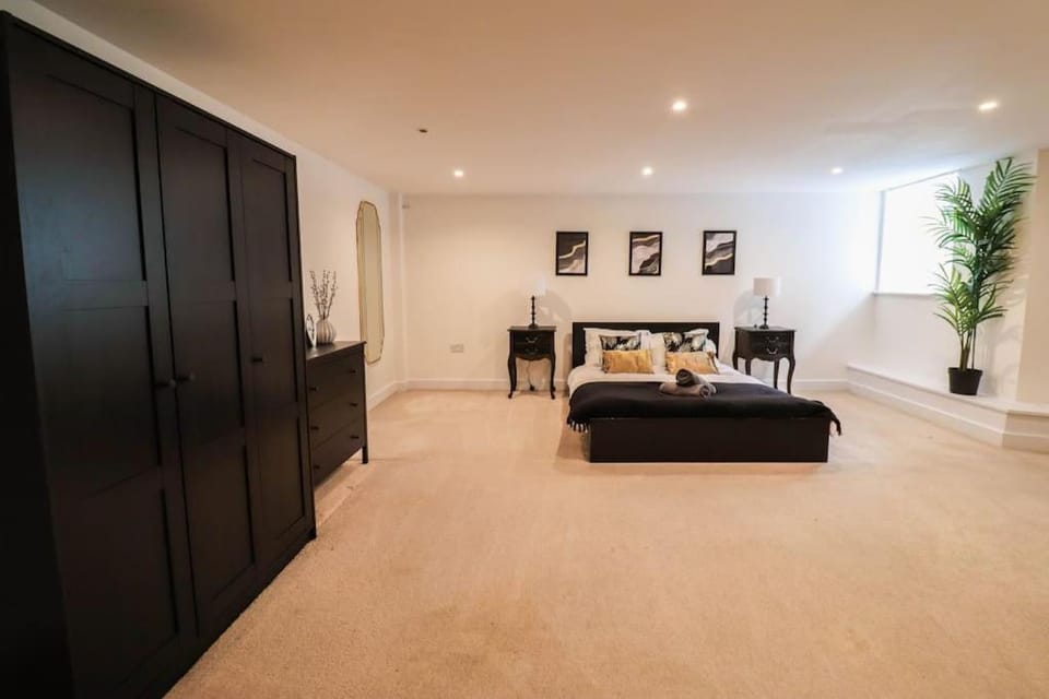 Central London 2 Bed Flat with Parking - Long Stay Offer Apartment in London Borough of Southwark
