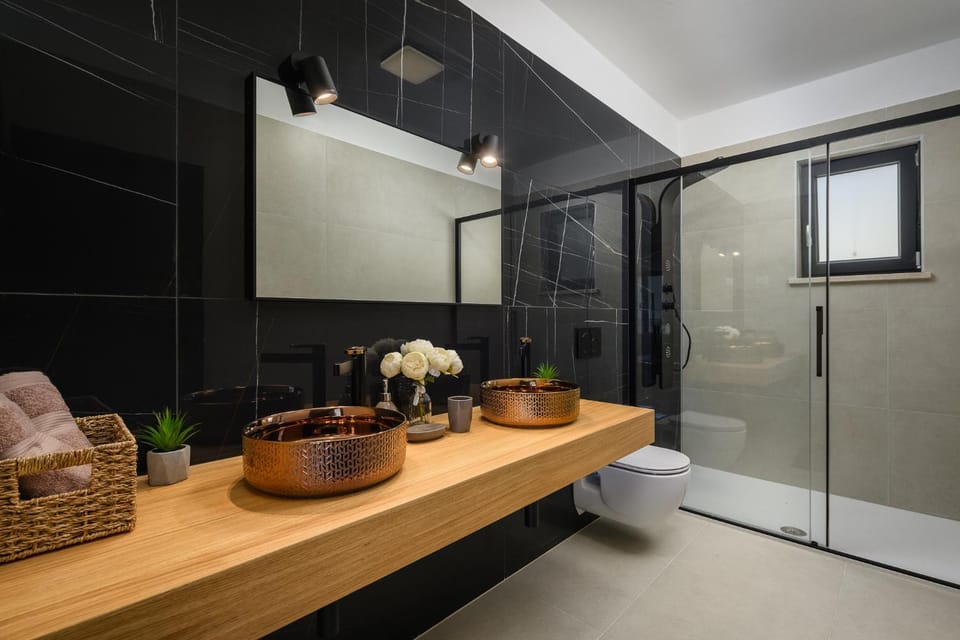 Shower, Bathroom, towels