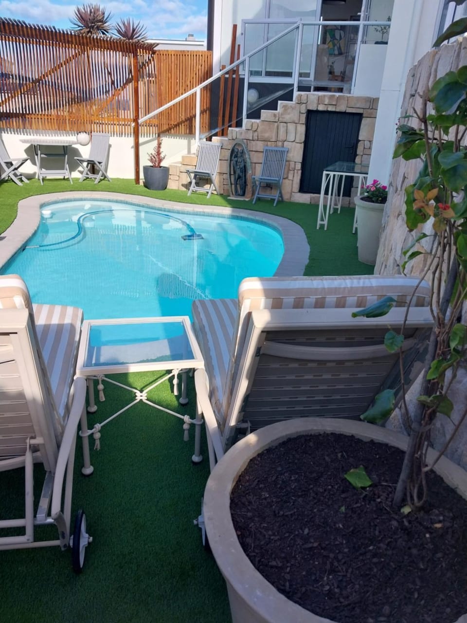 Pool view