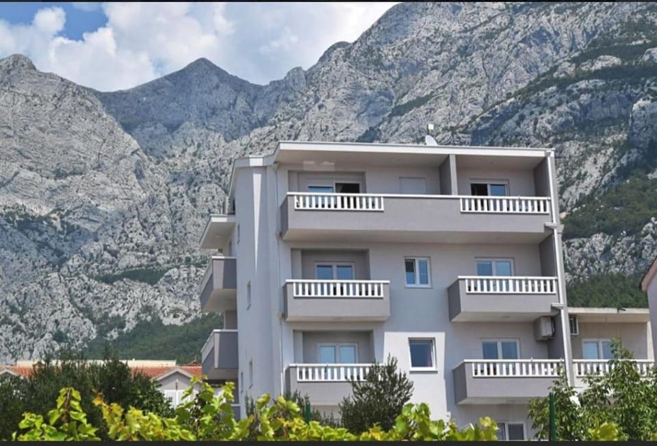 Apartmani Nova Apartment in Makarska