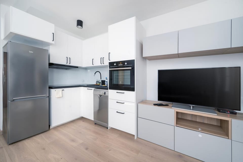 TV and multimedia, Kitchen or kitchenette, dishwasher, oven, pet friendly, stove