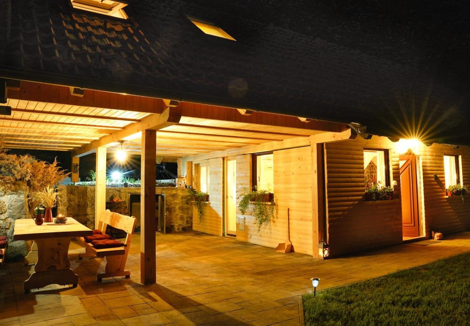 BBQ facilities, Balcony/Terrace