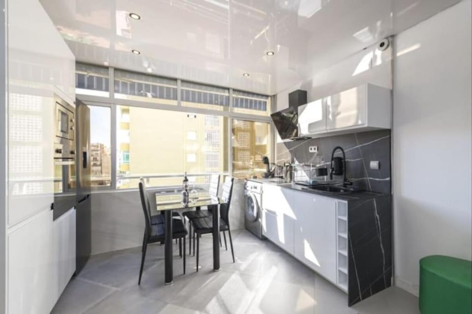 True Colours Apartment , City Center Torremolinos BY NAMASTE ELITE Apartment in Torremolinos