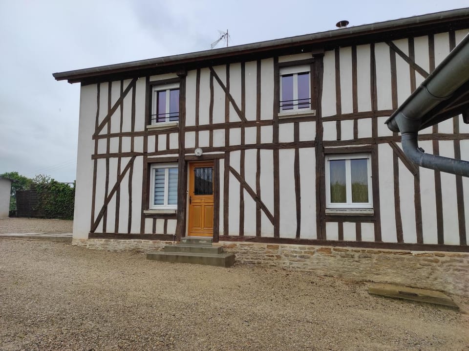 Chez Suzanne Maison à la campagne 2-8pers 4 chambres House in Grand Est