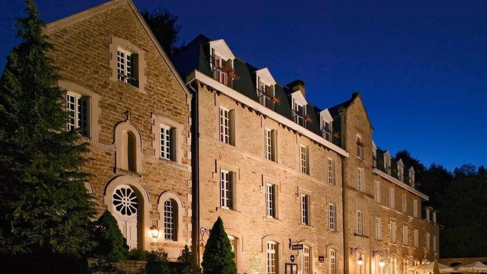 Property building, Night