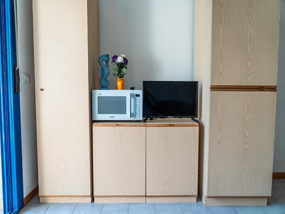 Communal lounge/ TV room, Seating area