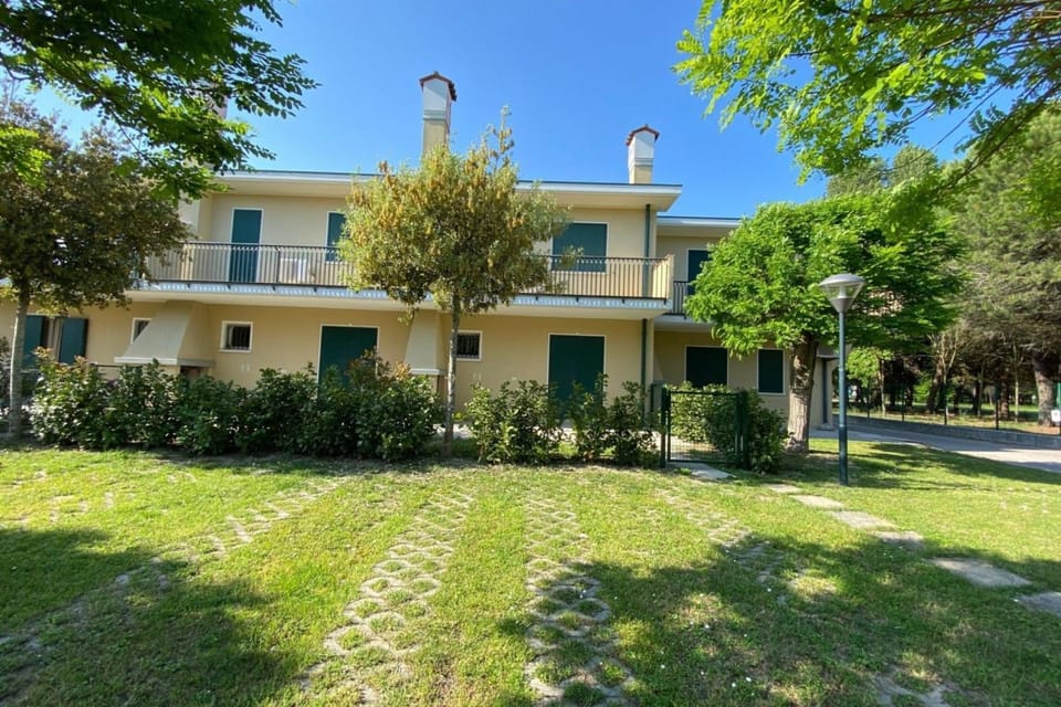 Property building, Garden, Other, Garden view