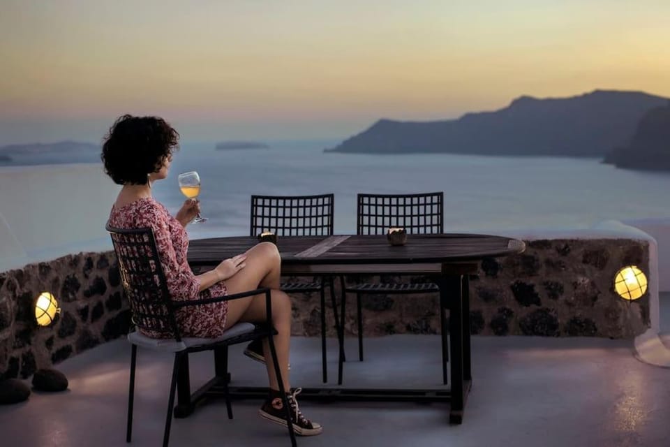 Natural landscape, View (from property/room), Balcony/Terrace, Guests, Sea view, Sunrise