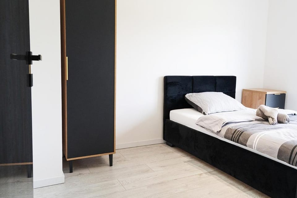 Bed, locker
