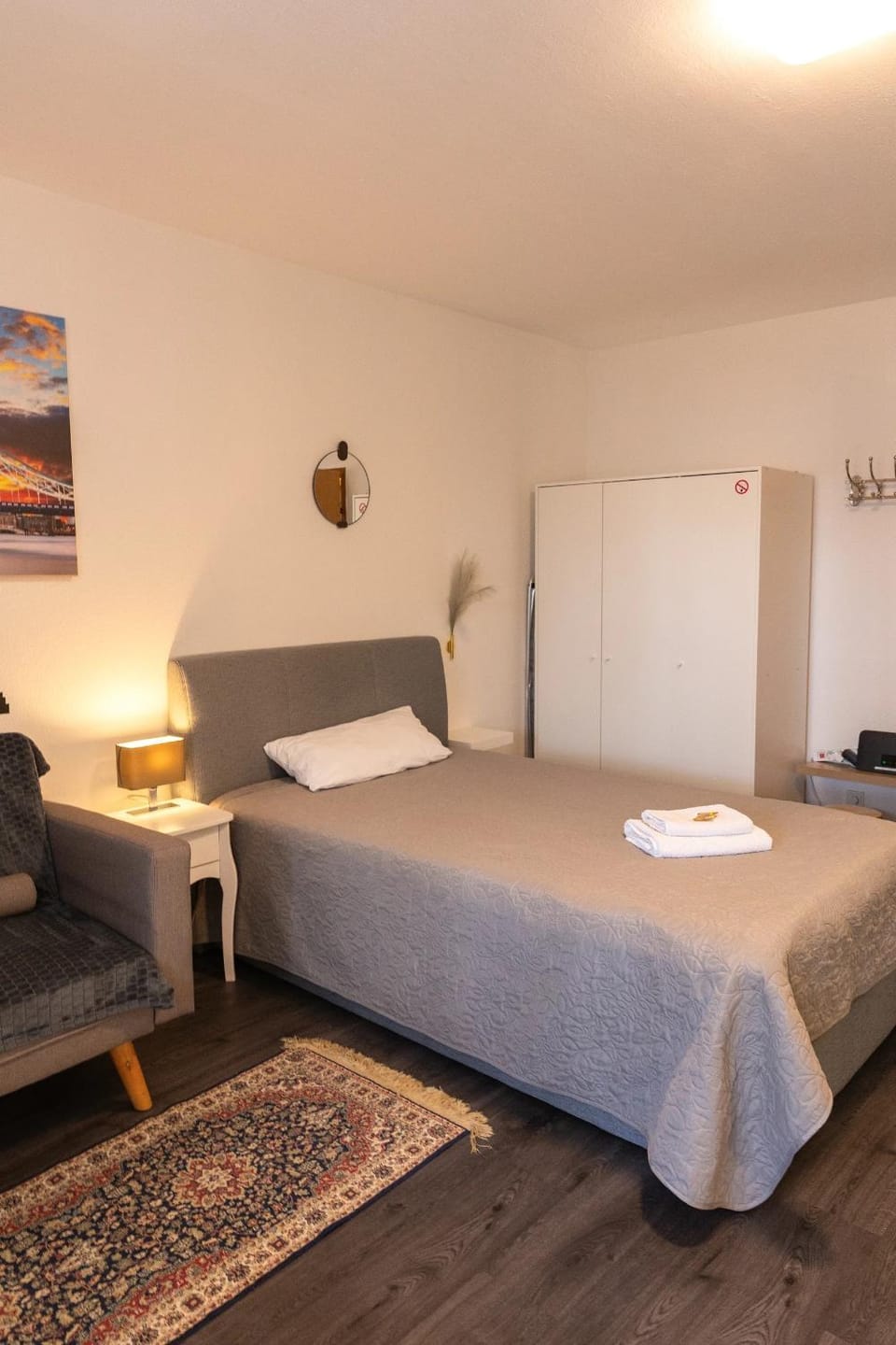 4-Studio mit Küche & Magenta TV-10 Min ins Zentrum Apartment in Wiesbaden