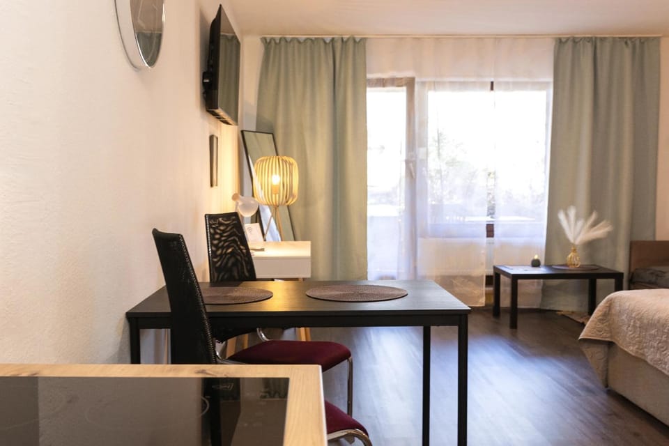 4-Studio mit Küche & Magenta TV-10 Min ins Zentrum Apartment in Wiesbaden