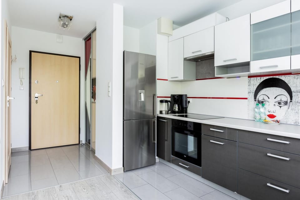 Kitchen or kitchenette, dishwasher, oven, pet friendly, stove