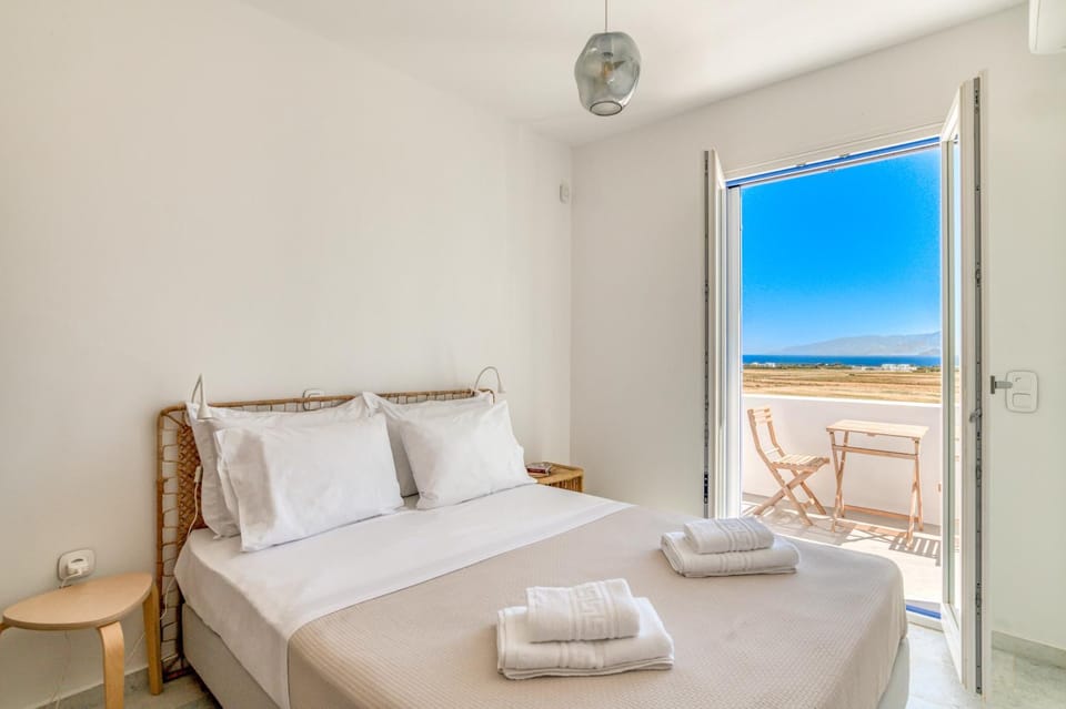 Paros Sea View Eco - Aetherian Ciel Villas, Alia House in Paros, Greece